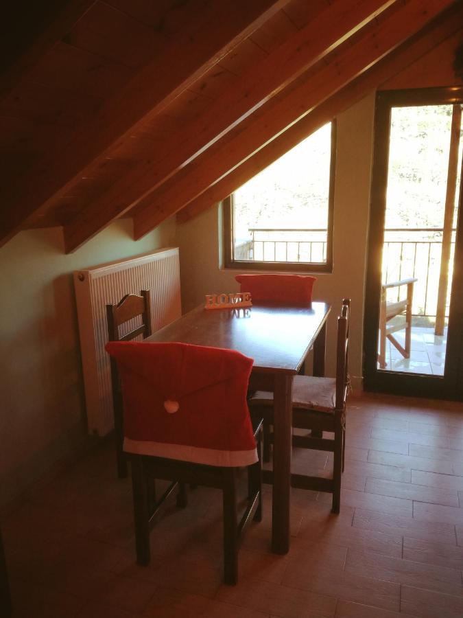 Kristi's Homes - Beautiful Attic in Dimitsana Exterior foto